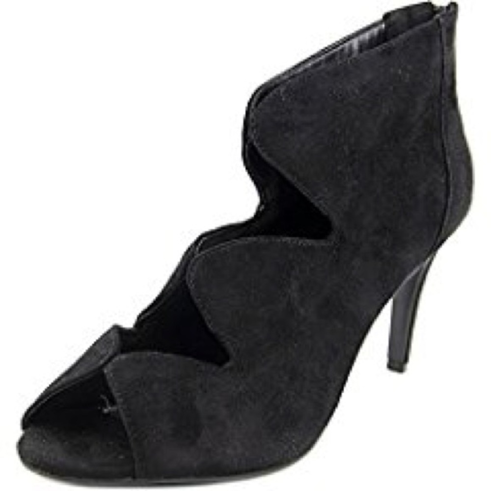 Impo Tyra Peep-Toe Black Suede Booties